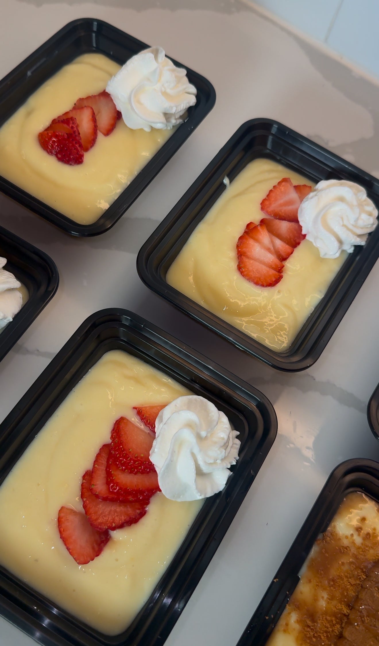 Strawberry CheeseCake Pudding